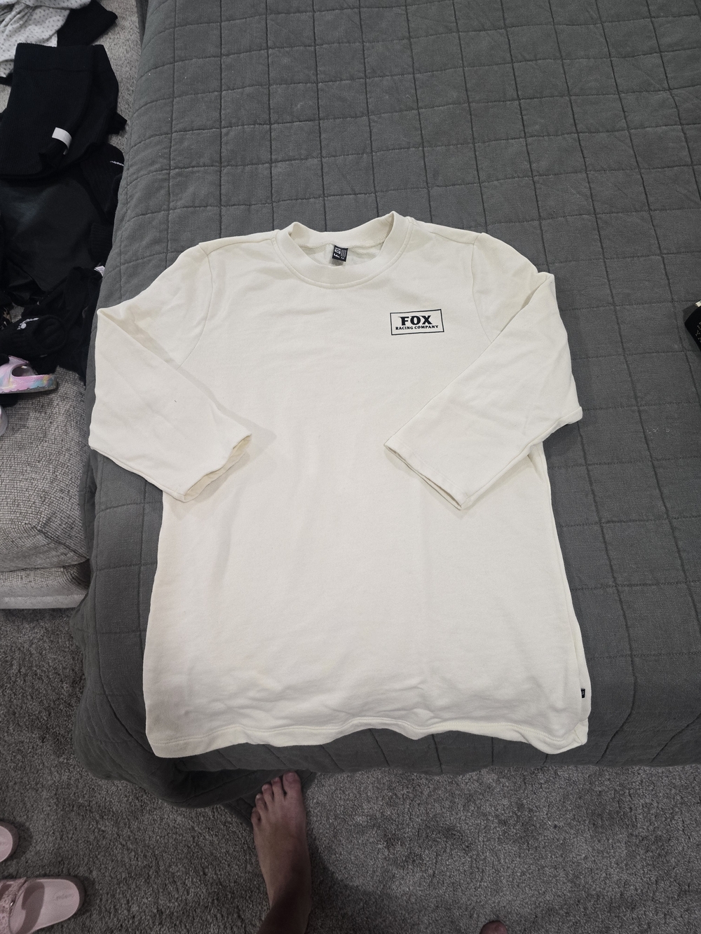 Fox Off-White Long Sleeve Logo Tee - Men's Casual Shirt